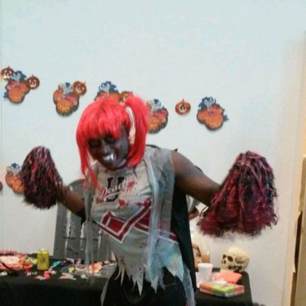 Meet your Posher, Minds